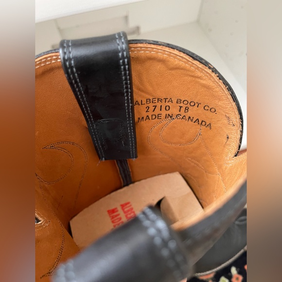 NWT Alberta boot Black Cowhide Leather Cowboy Western Boots Women Size 10 US - Picture 5 of 8